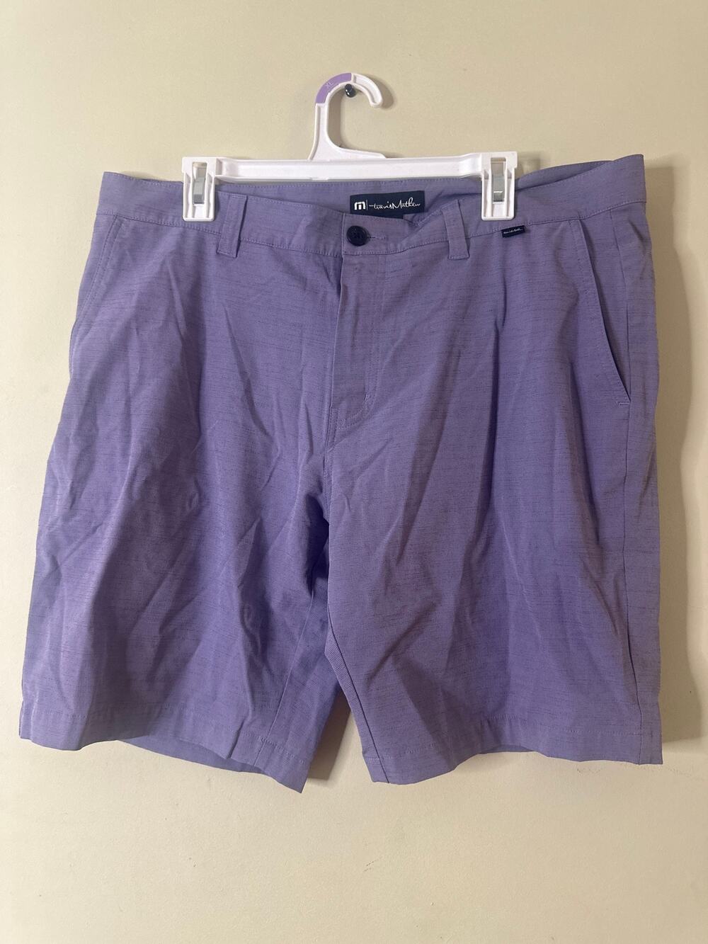 Travis Mathew Tech Chino Shorts men's 38. B2